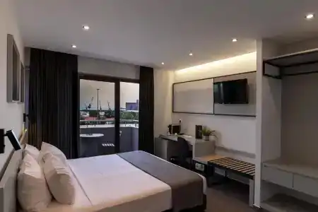 White Luxury - 39