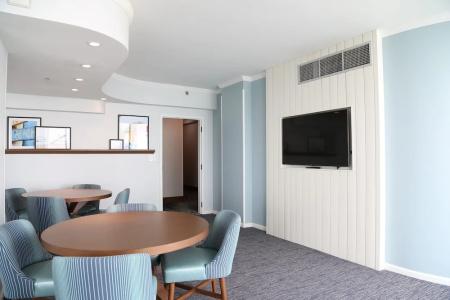 DoubleTree by Hilton Ocean City Oceanfront - 210