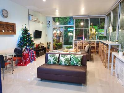 Friend's House Resort - 15