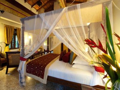 Reef Villa and Spa - 45