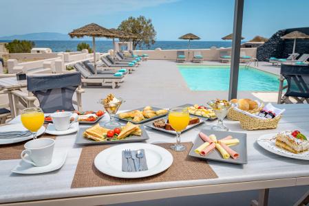 En Plo Boutique Suites Oia Santorini - 10