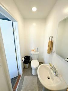 Ith Beach Bungalow Surf - 63