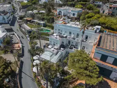 Luxury Villa Excelsior Parco - 34