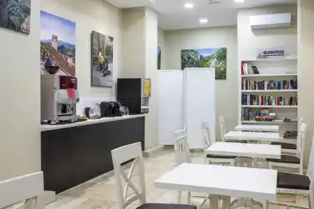 Atarazanas Málaga Boutique - 29