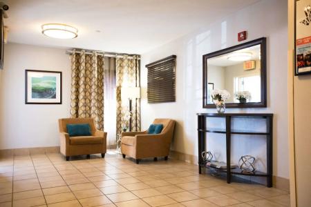 Sonesta Simply Suites Austin South - 1