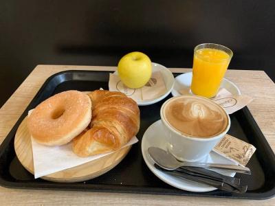 Bestprice Girona - 12