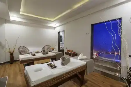 DoubleTree by Hilton Kusadasi - 20