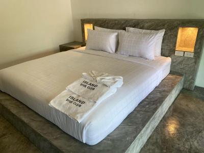 Island Dive Club - 24