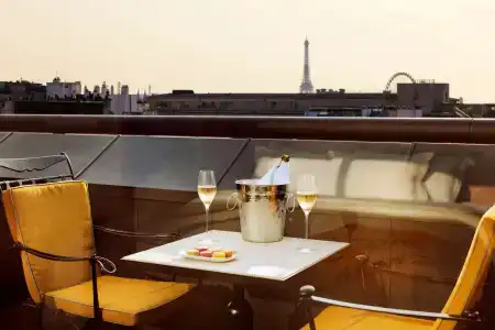 Hôtel Madame Rêve - 11
