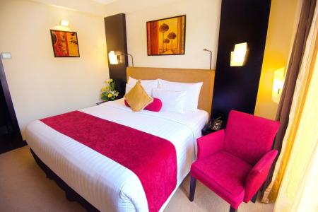 Sterlings Mac & Suites - 72