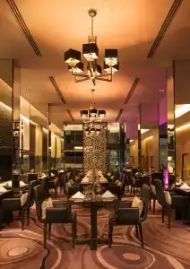 Radisson Suites Bangkok Sukhumvit - Sha Extra Plus - 21