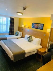 Regency Parkside - 32