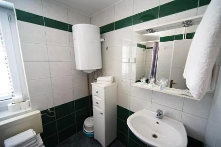 and Rooms Degra - 50