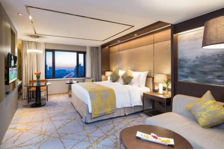 Golden Tulip Shanghai Rainbow - 56