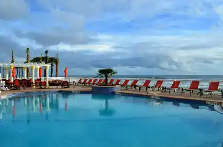 Hilton Garden Inn Oceanfront - 17