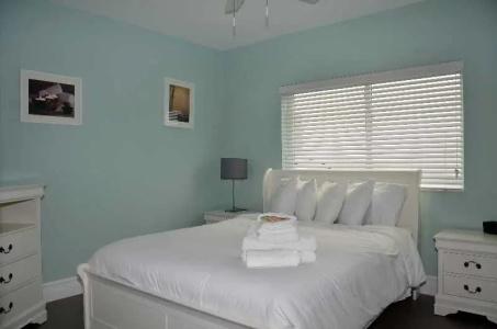 Hollywood Beachside Boutique Suite - 33