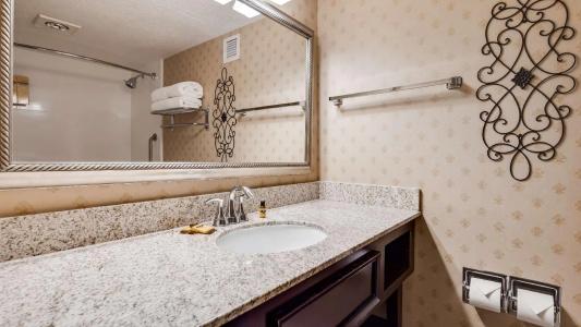 Best Western Plus Abbey Inn - 65