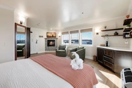 Estero Inn - 122