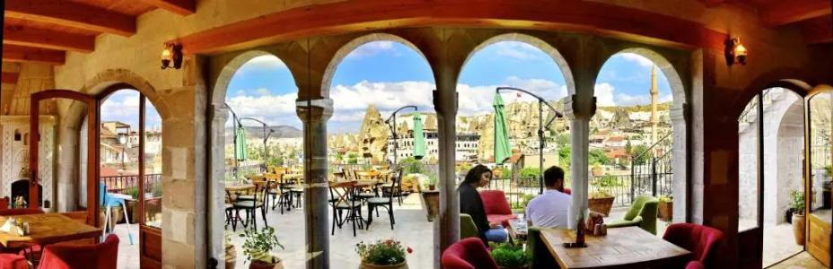 Caftan Cave Suites - 10