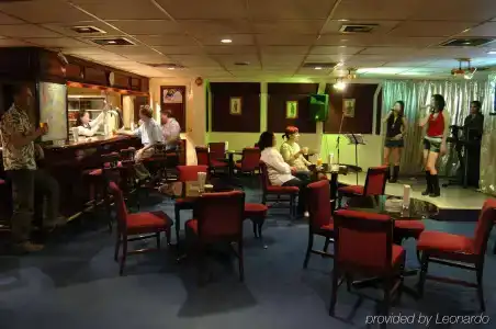 Tulip Inn Downtown - 24