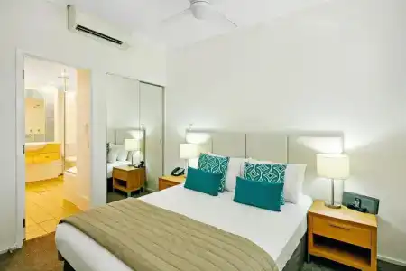 Mantra PortSea - 90