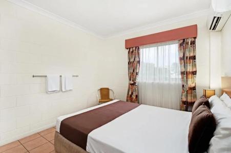 Cairns Queens Court - 24