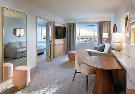 Hilton Santa Monica - 55