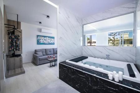 xSuites - 5