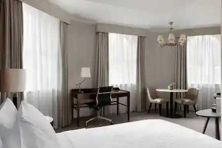 Bristol Marriott Royal - 71