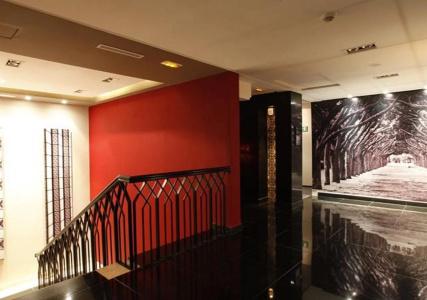Mövenpick Casablanca - 13