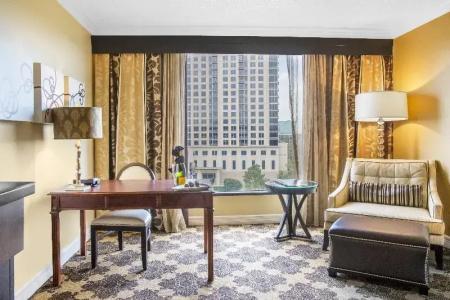 Omni Houston - 52