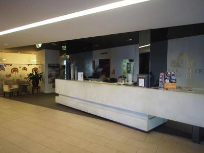 Royal Pacific - 38