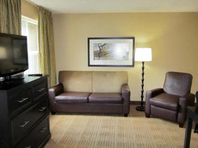 Extended Stay America Suites - - W Broad Street - Glenside - North - 40