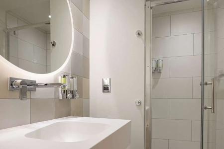Hampton by Hilton London Waterloo - 16