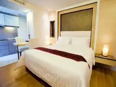 iCheck inn Residences Sukhumvit 20 - 13