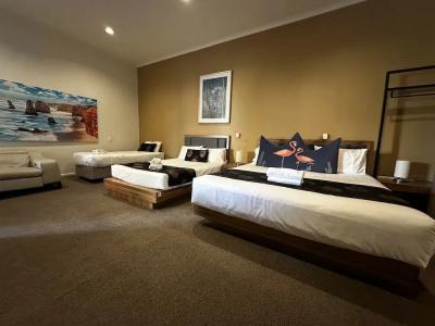 Greensborough - 26