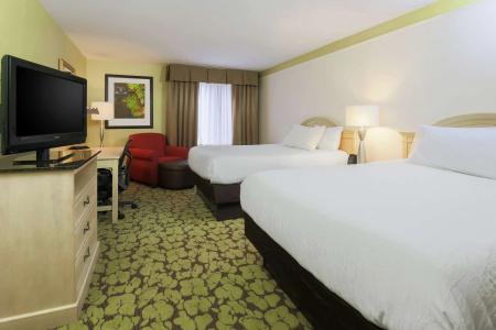 Hilton Garden Inn - 6