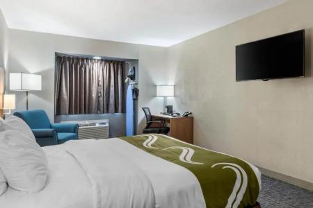 Quality Inn Downtown - near Market Square - 26