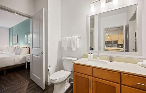 Placemakr Music Row - 50