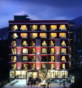 We Valley Boutique- Sha Plus - 30