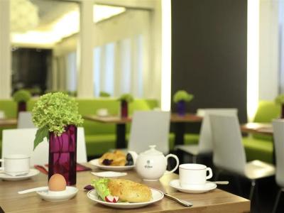 Ibis Styles Frankfurt City - 13