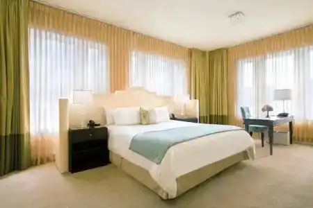DeLuxe, a Provenance Hotel - 90
