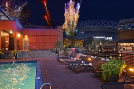Silver Cloud - Seattle Stadium - 13