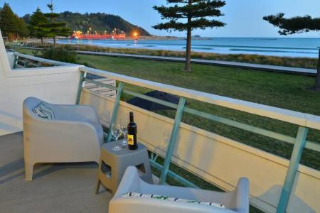 Whispering Sands Beachfront - 77