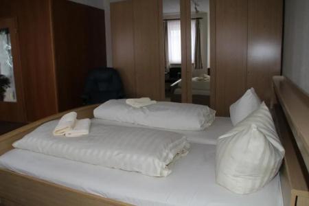 Einfelder Hof garni - 26