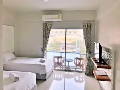 Assasa Huahin - 30