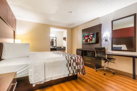 Red Roof Inn Phoenix- Midtown - 2