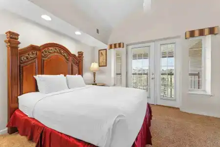 Grand Crowne by Capital Vacations - 97