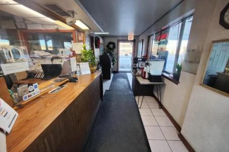 Edgebrook Motel - 16