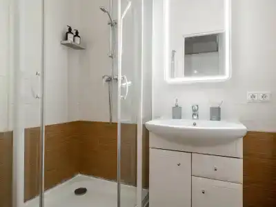 Kvart-(Кварт-Отель) на улице Садовая-Триумфальная 12/14 строение 1 - 8